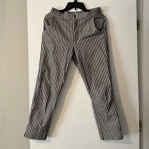 White and gray dress pants with pockets
